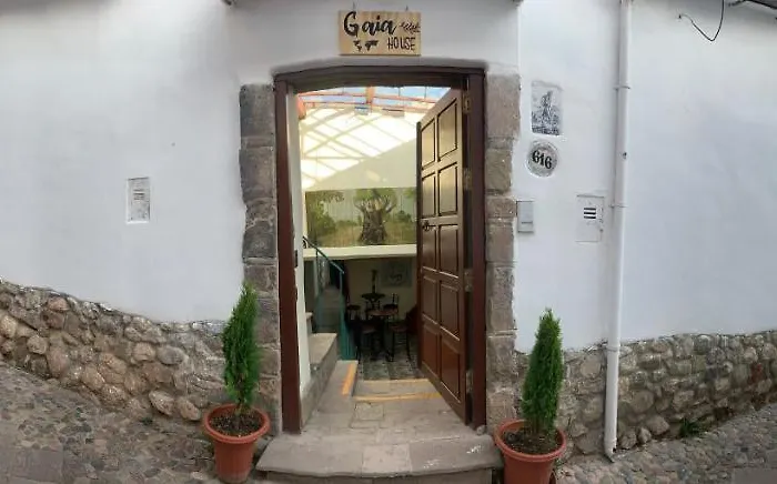 Gaia House Cuzco
